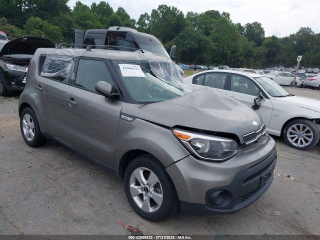 Kia Soul Image 1