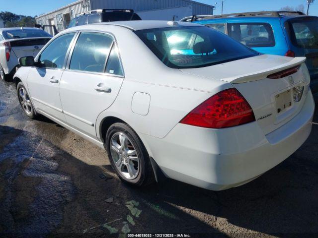 Honda Accord 2.4 Ex Image 10