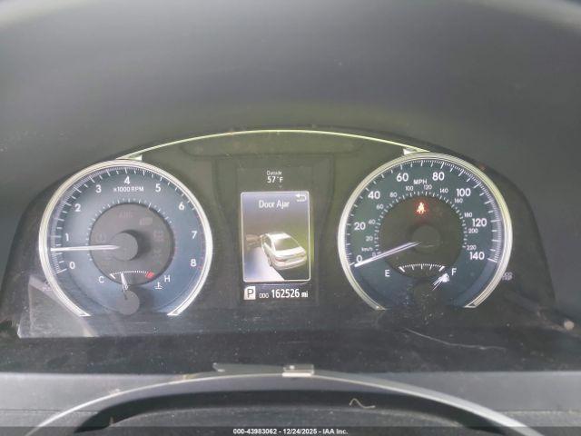 Toyota Camry Le Image 13