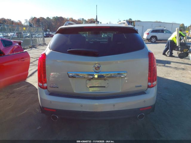 Cadillac SRX Premium Collection Image 3