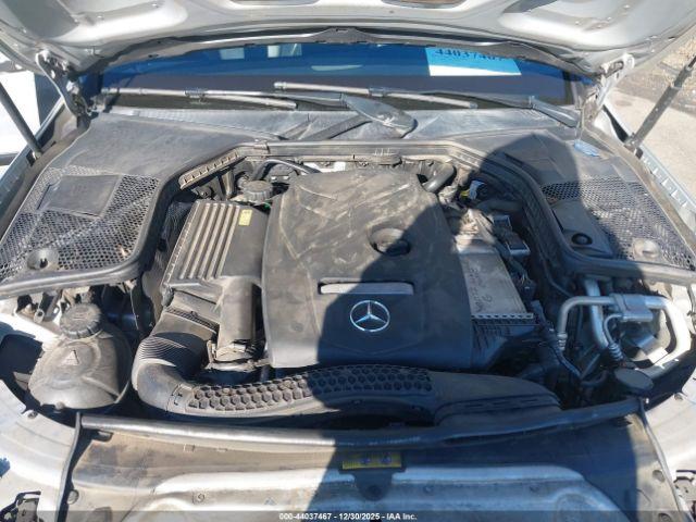 Mercedes-Benz C-Class Sport 4matic Image 15