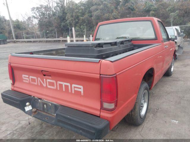 GMC Sonoma Image 10